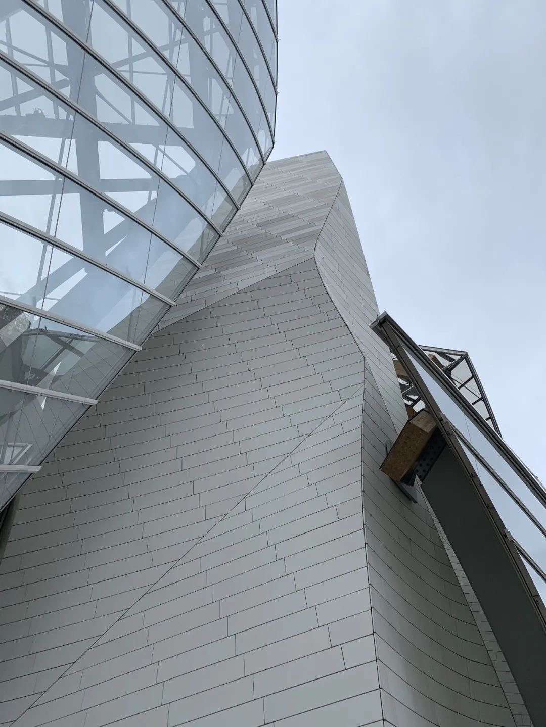 【施工材料】設(shè)計師必了解的新型墻面材料之UHPC(圖23) 【施工材料】設(shè)計師必了解的新型墻面材料之UHPC(圖23)